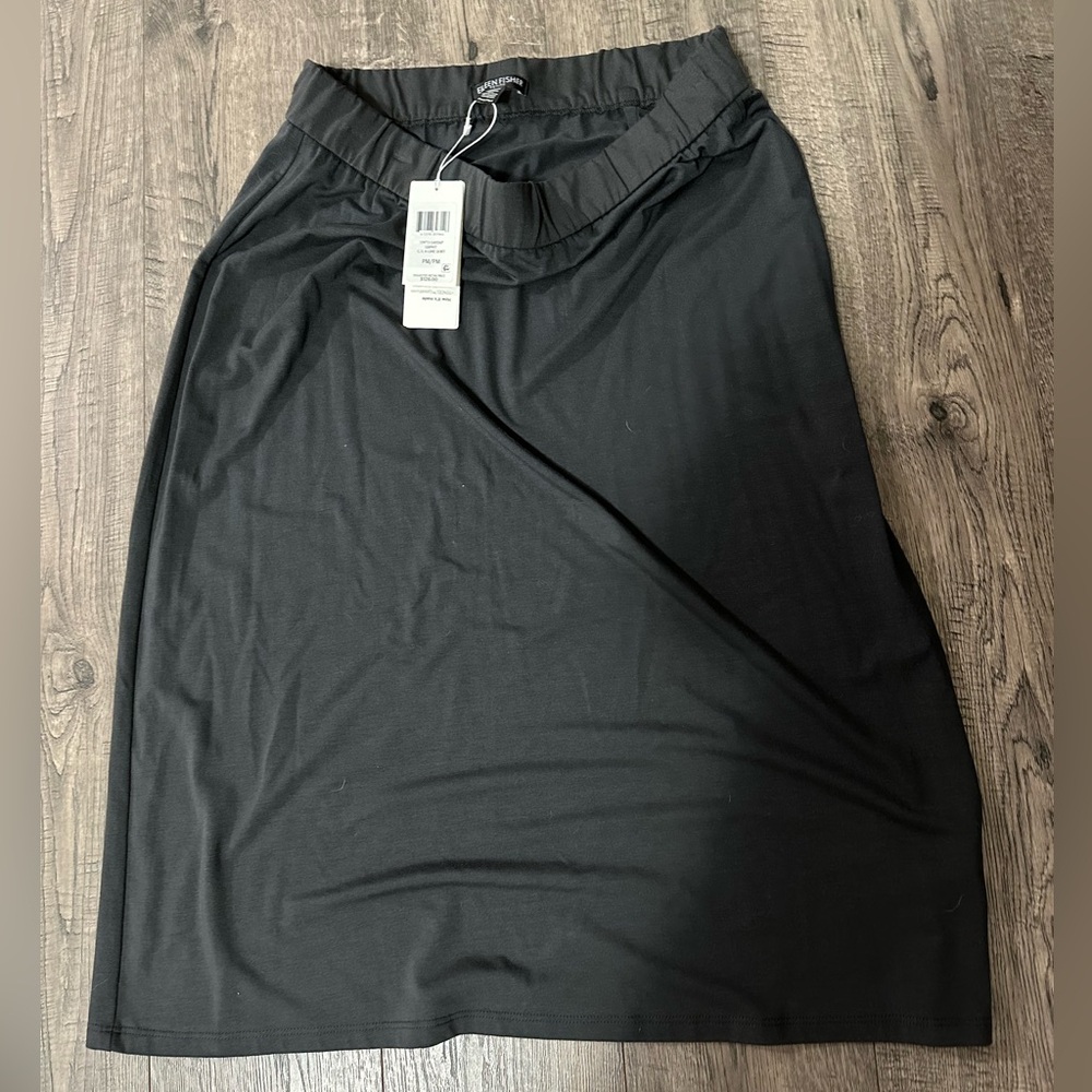 NWT Eileen Fisher Black Women's Skirt P/M